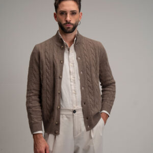 Cardigan bottoni con trecce